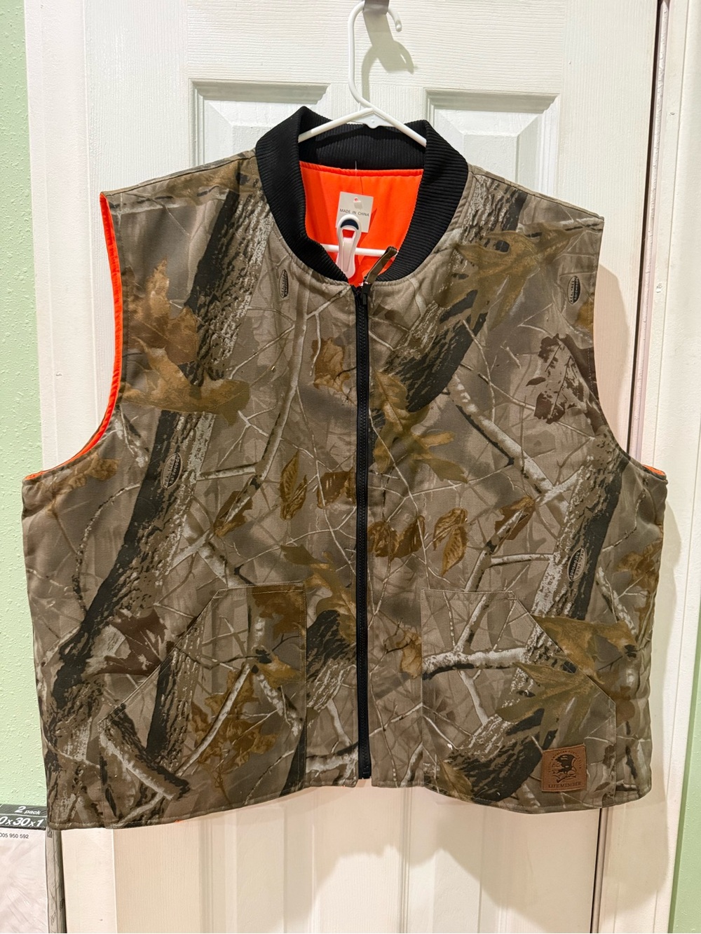 Realtree Men’s Camo Quilted Vest with Bright Orange Lining